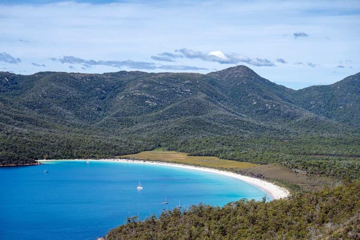 bay, beach, wineglass bay