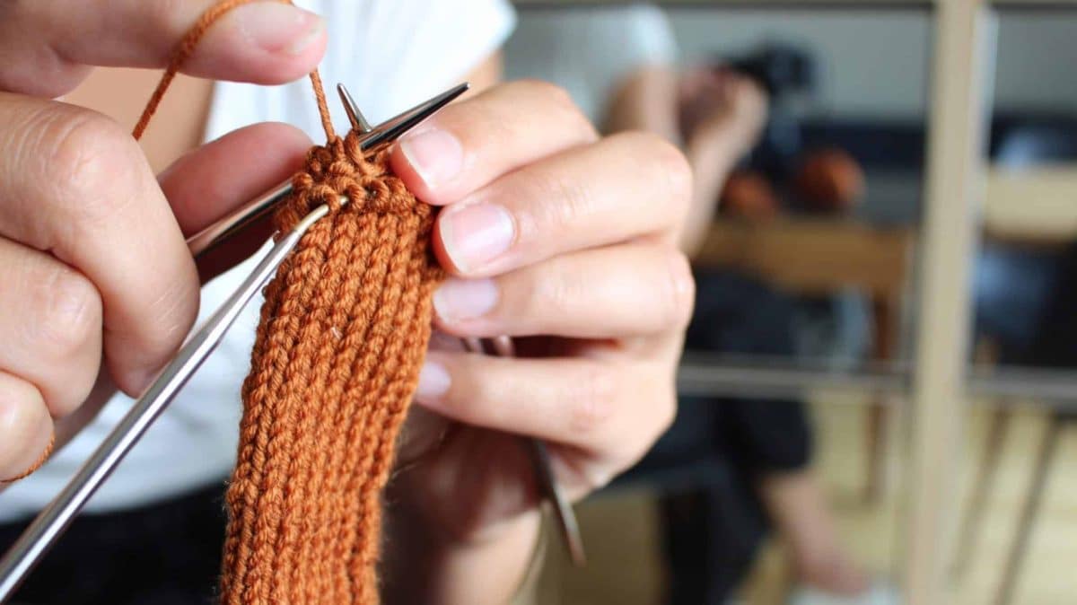 Apprendre à tricoter